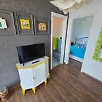 アパート Fuer 4 Personen Mit Meerblick By Interhome