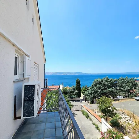 Fuer 4 Personen Mit Meerblick By Interhome * Novi Vinodolski