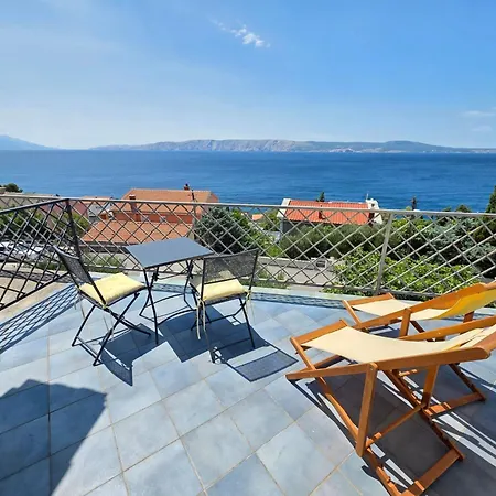 Fuer 4 Personen Mit Meerblick By Interhome Apartmán Novi Vinodolski