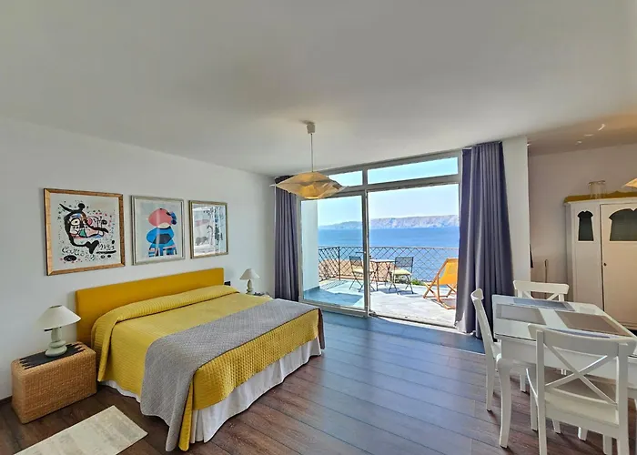 Daire Fuer 4 Personen Mit Meerblick By Interhome *