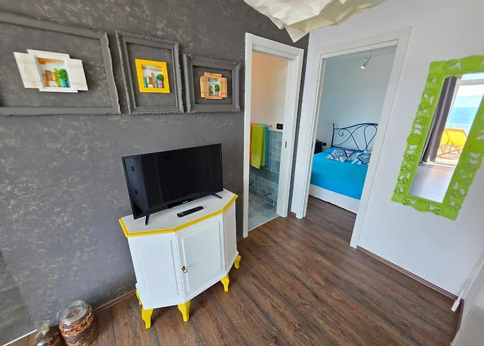 Daire Fuer 4 Personen Mit Meerblick By Interhome